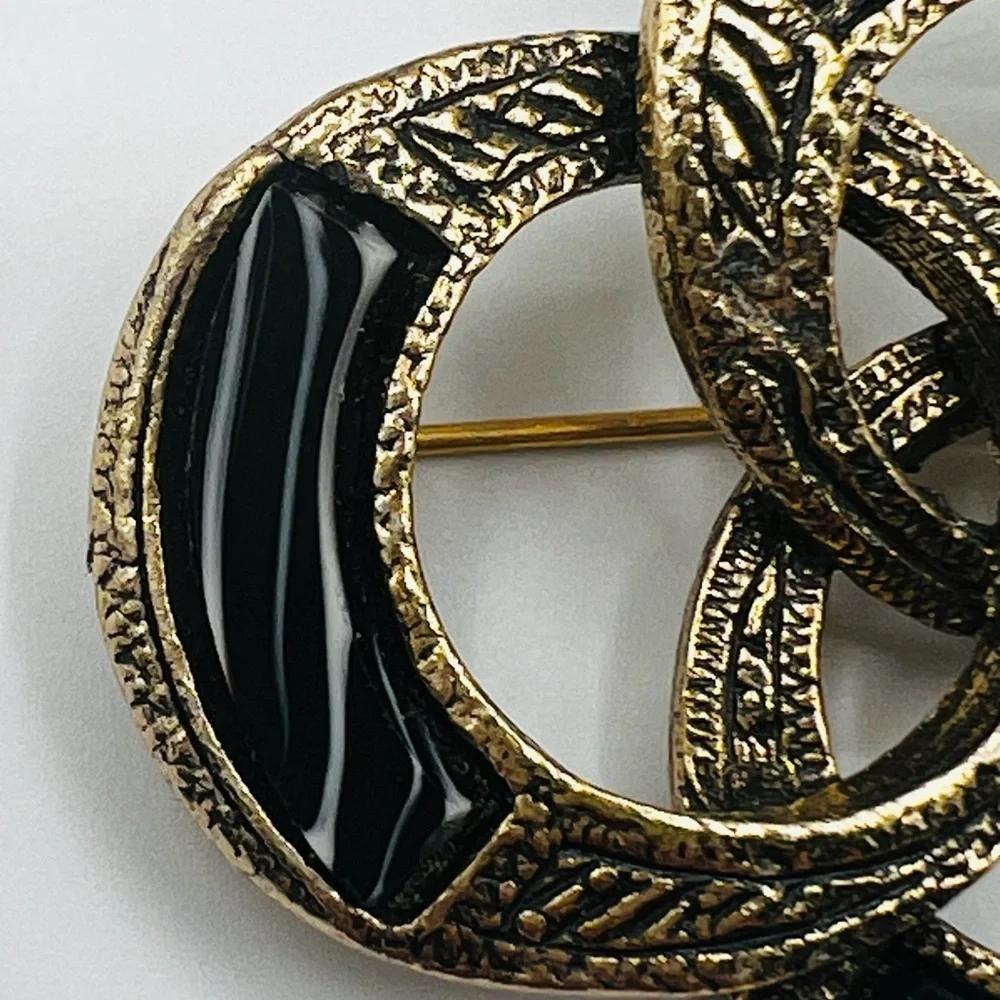 Vintage Celtic Black and Gold Brooch